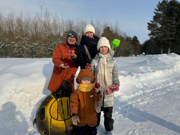 В честь 8 Марта: вкусные яблоки от нашего застройщика!
